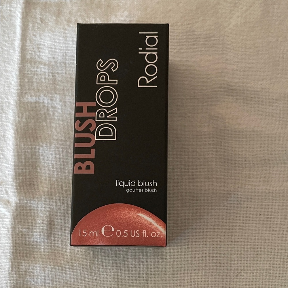 Rodial Blush Drops Liquid Blush in Peachy Pink